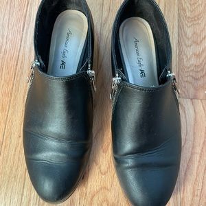 American Eagle size 7 woman’s booties